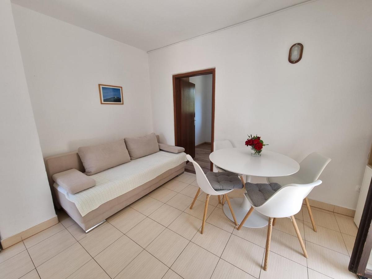 Apartment Marina Porat  Exterior photo