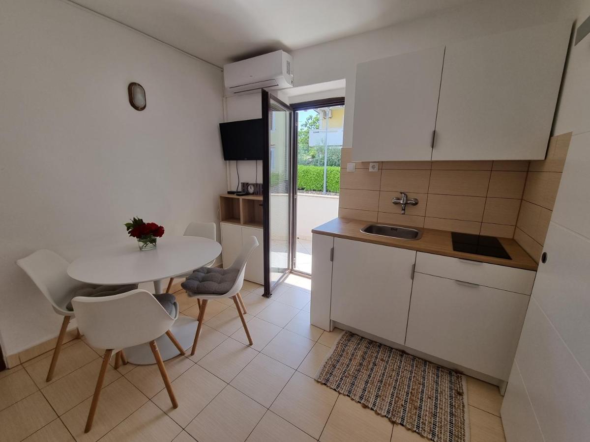 Apartment Marina Porat  Exterior photo